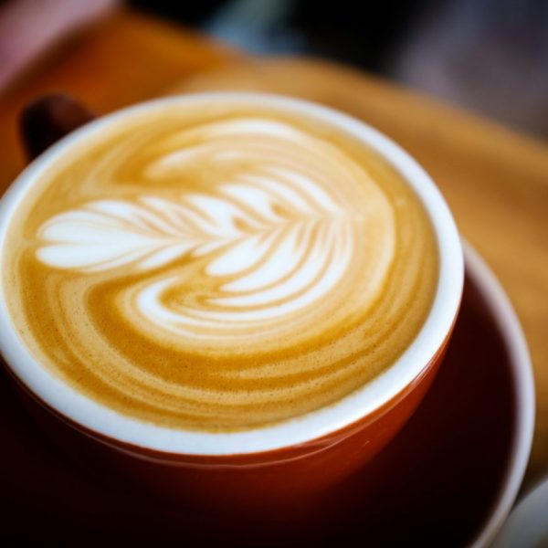 Come abbinare i dolci Gattullo con tè e caffè pregiati
